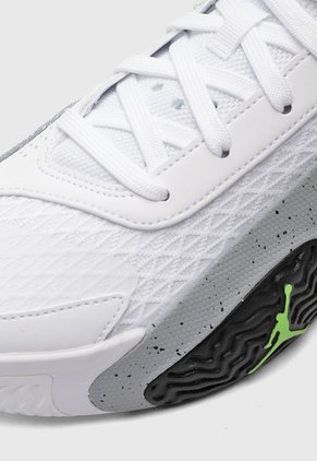 Tenis Basketball Blanco-Negro-Gris Nike Jordan Tatum 2