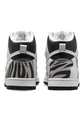 Tenis Mujer Nike Dunk High Lx - Multicolor