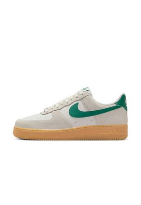 Tenis Hombre Nike Air Force 1 07 LV8