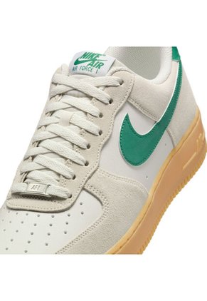 Tenis Hombre Nike Air Force 1 07 LV8