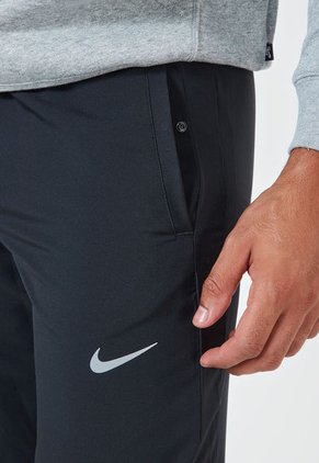 Pantalón Sudadera Negro Nike Dri-FIT Challenger Woven