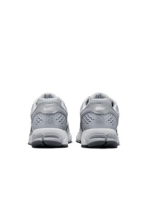 Tenis Hombre Nike Zoom Vomero 5 Gris