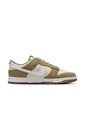 Tenis Hombre Lifestyle Nike Dunk Low Retro SE Marrón de Nike