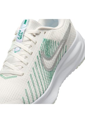 TENIS NIKE MUJER HM9593-122 RUN DEFY Talla 6