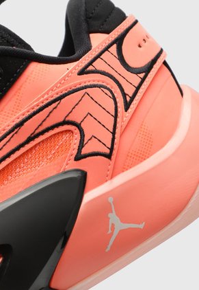 Tenis Basketball Salmón Neón-Negro Nike Jordan Luka 2