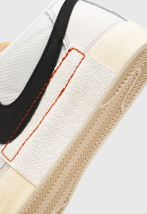 Tenis Lifestyle Blanco-Beige-Negro NIKE Blazer Low Pro Club