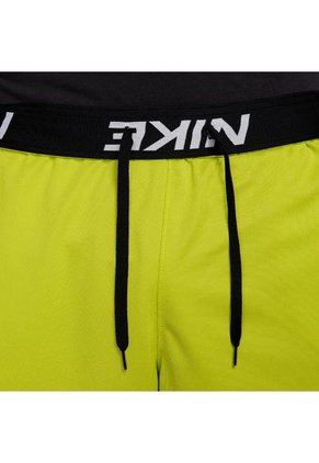 Pantaloneta Nike Totality-Verde