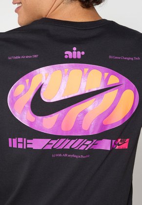 Camiseta Negro-Violeta-Naranja Nike Sportswear