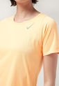 Camiseta Naranja Neón Nike Dri-FIT Race de Nike