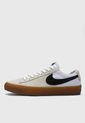 Tenis Lifestyle Beige-Blanco-Negro NIKE SB Zoom Blazer Low Pro GT de Nike