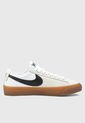 Tenis Lifestyle Beige-Blanco-Negro NIKE SB Zoom Blazer Low Pro GT de Nike