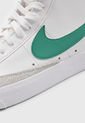 Tenis Lifestyle Blanco-Verde-Gris Nike Blazer Mid '77 Vintage de Nike