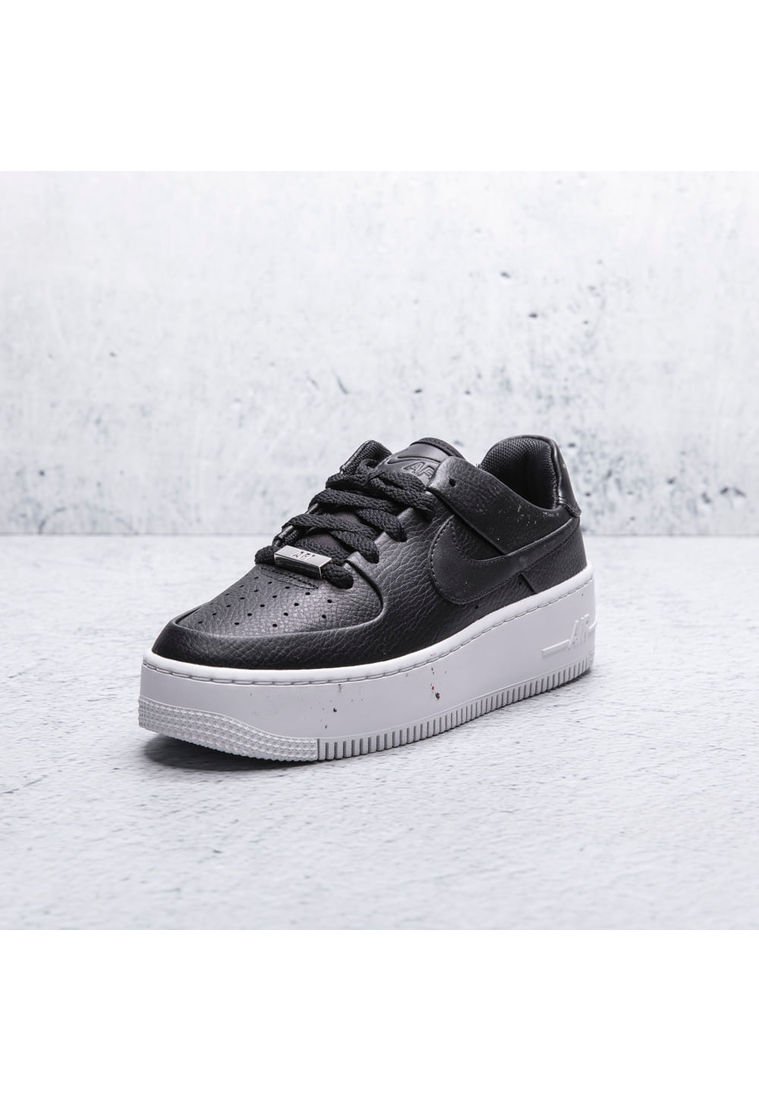 TENIS NIKE MUJER MODA AIR FORCE ONE SAGE LOW Talla 6 - Compra Ahora |  Dafiti Colombia