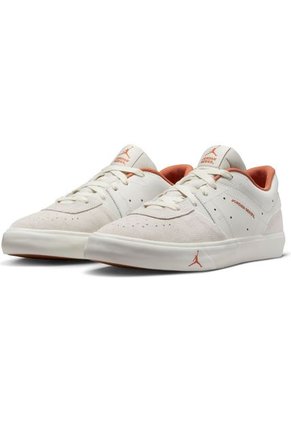 Tenis Nike Jordan Series Es Sport Classic-Beige