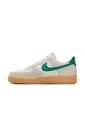 Tenis Nike Air Force 1 07 Lv8 Ess-Gris/Verde de Nike