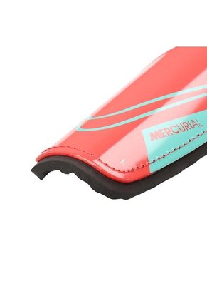 Canilleras Nike Merc Hardshell-Negro/ Naranja