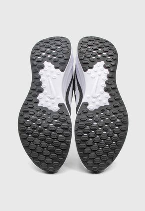 Tenis Running Negro-Blanco Nike Revolution 7