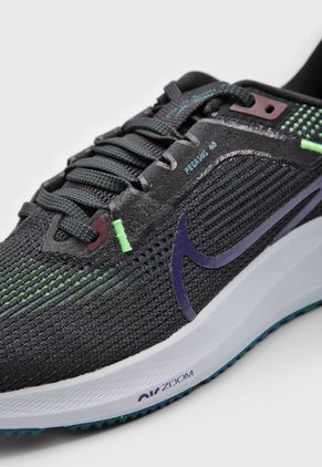 Tenis Running Negro-Verde-Violeta Nike Air Zoom Pegasus 40