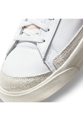 TENIS NIKE HOMBRE DA6364-115 BLAZER Talla 9.5