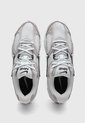 Tenis Lifestyle NIKE V5 RNR Blanco de Nike