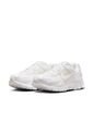 Tenis Mujer Lifestyle Nike Zoom Vomero 5 SE Blanco de Nike