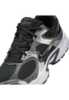 Tenis Hombre Lifestyle Nike V5 RNR Negro