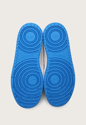 Tenis Lifestyle Gris-Blanco-Azul Nike Kids Court Borough Low 2