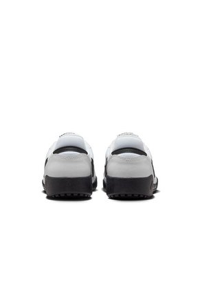 TENIS NIKE MUJER HQ1940-100 TERRA MAN Talla 10