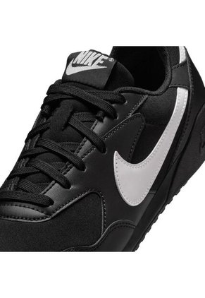 Tenis Mujer Lifestyle Nike Terra Manta Negro