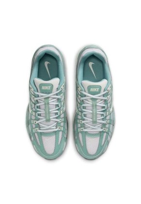 Tenis Mujer Lifestyle Nike P-6000 Verde