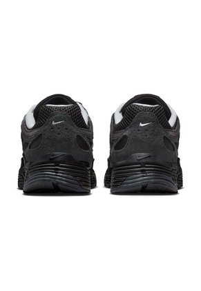 TENIS NIKE HOMBRE HF0015-002 P-6000 Talla 7.5