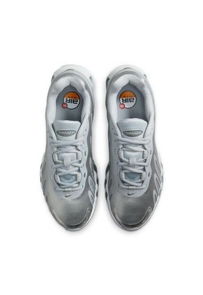 Tenis Mujer Lifestyle Nike Air Max Dn8 Gris