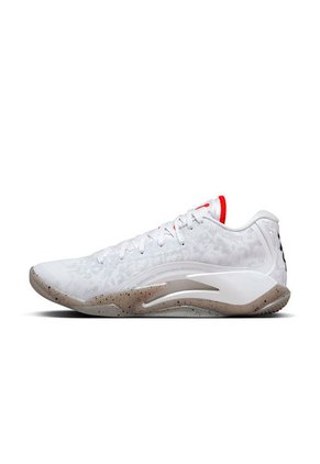 TENIS NIKE HOMBRE DR0675-106 JORDAN ZI Talla 9.5