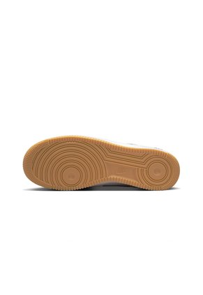 TENIS AIR FORCE 1 07 LV8 1 NIKE