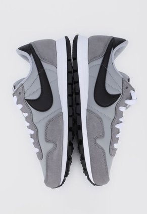 Tenis Lifestyle Beige-Negro-Blanco Nike Air Pegasus 83