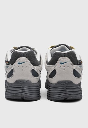 Tenis Lifestyle NIKE P-6000 Premium CORDURA Beige