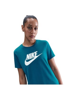 Camiseta Mujer Lifestyle Nike Sportswear Essentials Azul