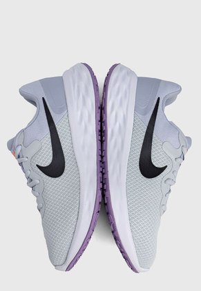 Tenis Running Gris-Negro-Violeta Nike Revolution 6 Next Nature
