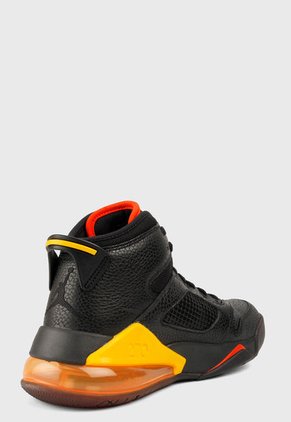 Bota Lifestyle Negro-Amarillo Nike Jordan Mars 270