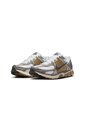 TENIS ZOOM VOMERO 5 MET NIKE de Nike