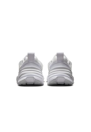 TENIS V2K RUN  NIKE