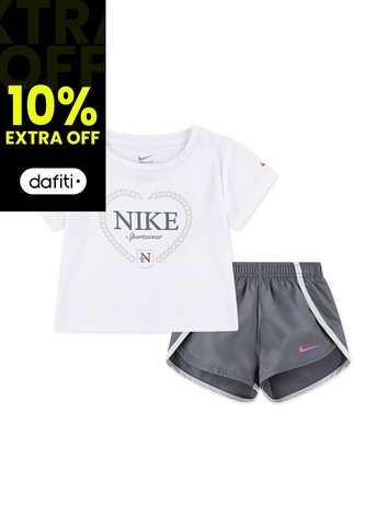 Conjunto Niños Nike Dri-FIT Game, Swoosh, Match! Nike