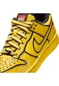 Tenis Niños Nike Dunk Low X LEGO Collection Amarillo de Nike