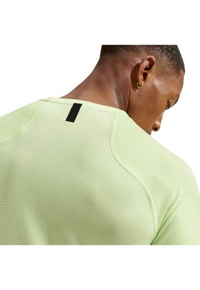 Camiseta Nike M Np Df Npt Ss Top Hombre-Verde