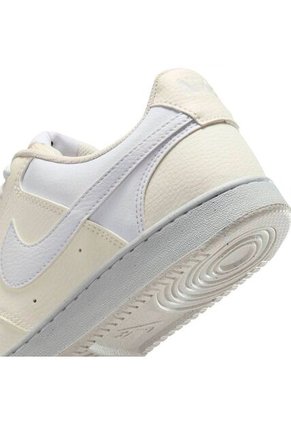 TENIS W COURT VISION LO NN NIKE