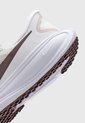 Tenis Running NIKE Revolution 8 EasyOn Marfil de Nike