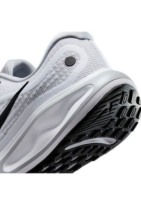 TENIS NIKE MUJER FJ7765-117 RUN SWIFT Talla 8