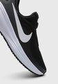Tenis NIKE Revolution 8 Easyon Negro de Nike