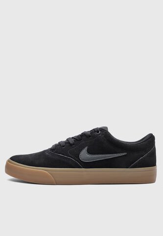 Tenis NIKE Charge Suede Negro Nike