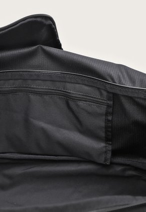 Maleta Negro-Blanco Nike Brasilia 9.5